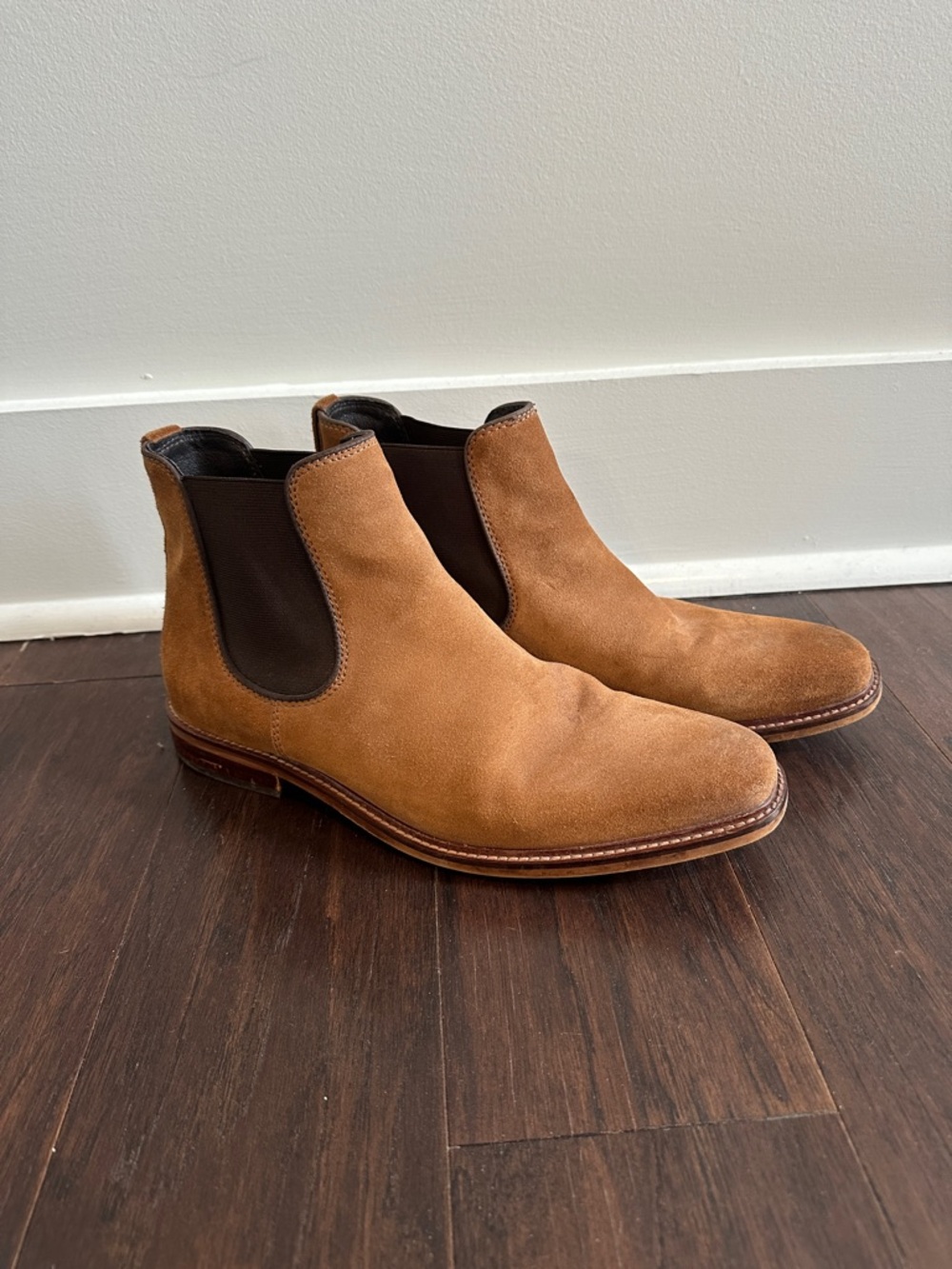 Chelsea Boots
